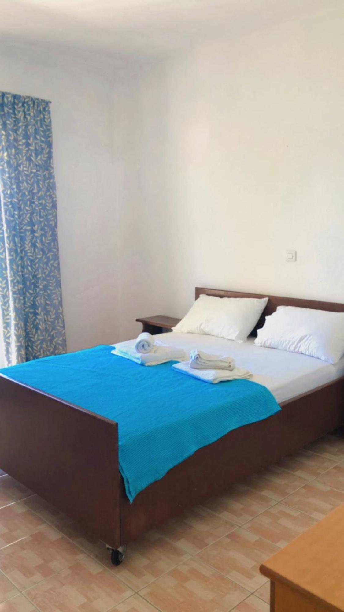 Red Sun Apartments Ammoudi Zewnętrze zdjęcie
